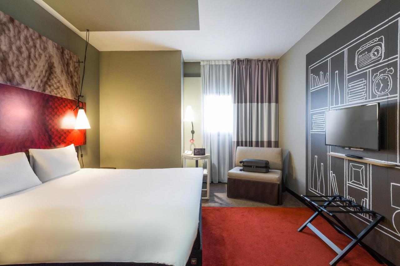 Ibis Bordeaux Centre - Gare Saint-Jean Otel Dış mekan fotoğraf